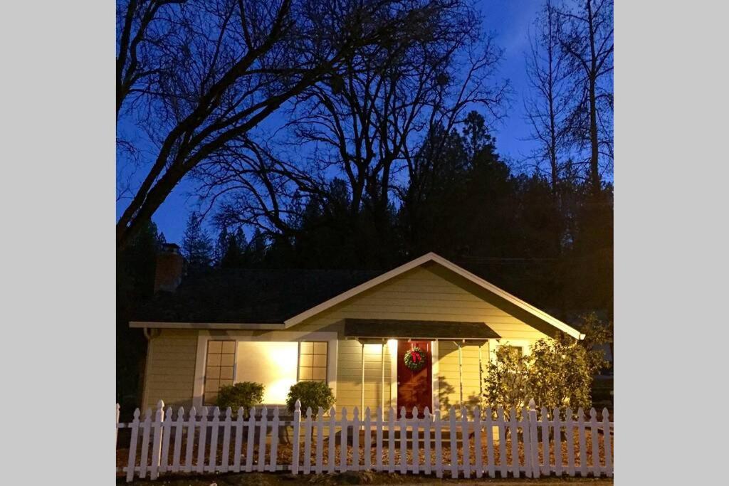 Vans Yosemite Garden Cottage Гровленд Экстерьер фото